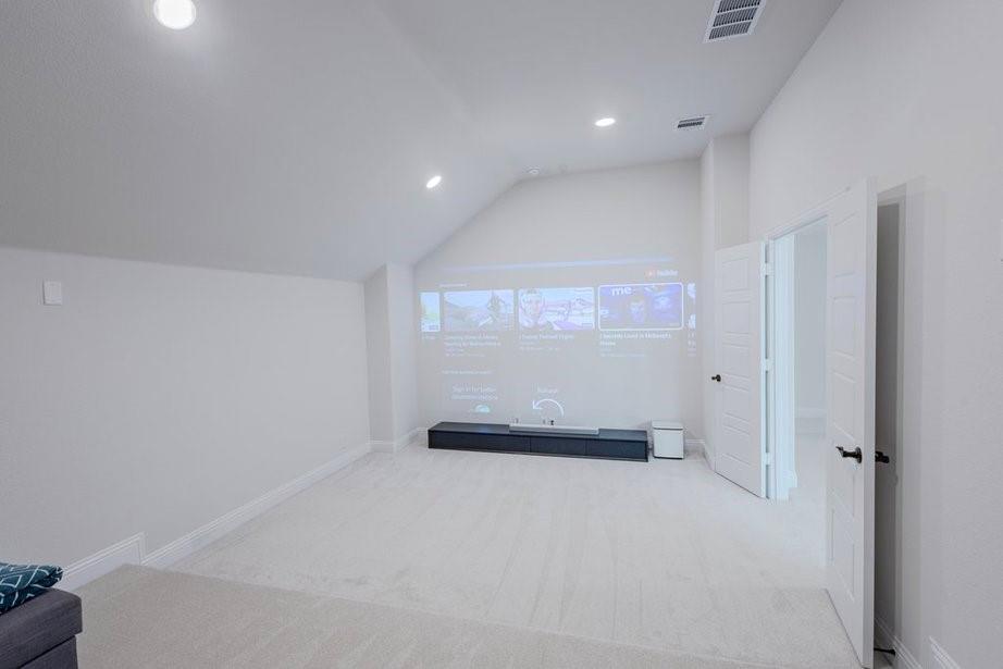 Creekview Mdws East Ph 1 - Residential Lease