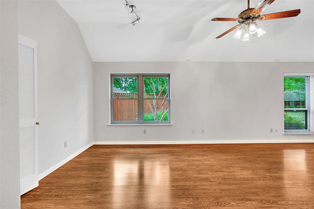 1513 Clover Drive
