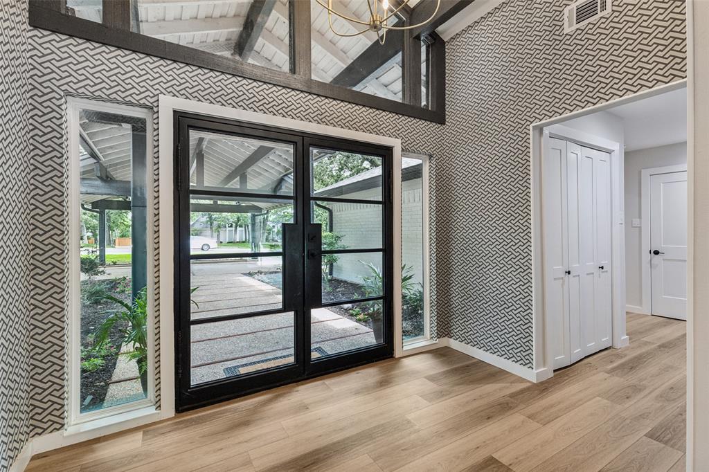 405 Woodbriar Court