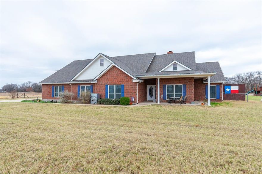 Beautiful home on nearly 3 acres with over 3200 square feet of living space and large shop. This 4 bedroom, 3 bath home offers an open and spacious floor plan filled with natural light. Features include vaulted ceilings, wood flooring, a wood burning fireplace, and an extra large sunroom perfect for relaxing or entertaining. The home also includes a tankless water heater and new windows.
The kitchen provides abundant cabinet and counter space along with a walk in pantry. The large utility room includes a sink and space for a refrigerator with a water line for an ice maker.
The primary suite features dual sinks, a jetted tub, and a separate shower. A large bonus room with an attached bathroom could easily be used as an in law suite, guest space, or additional living area. The home also offers generous storage throughout.
Outside you will find a two car garage, water well, sprinkler system in the front and back yards, storage building, storage container with shed, spots to park your RV, and a hot tub that stays with the home. Class 4 roof is still under warranty. Plenty of space to enjoy country living while still being close to town.