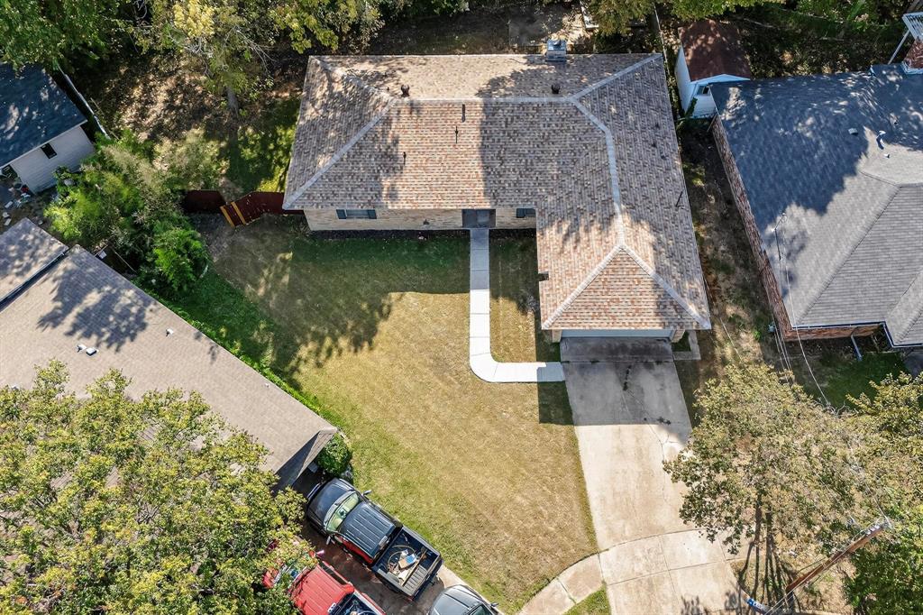 430 Shorewood Drive