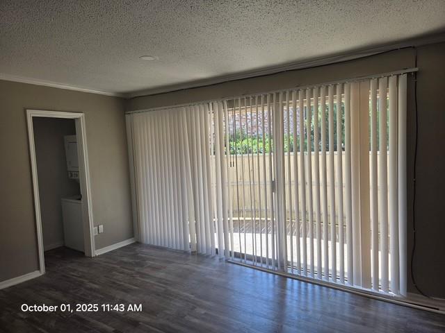 Royal Oaks Condo - Residential Lease