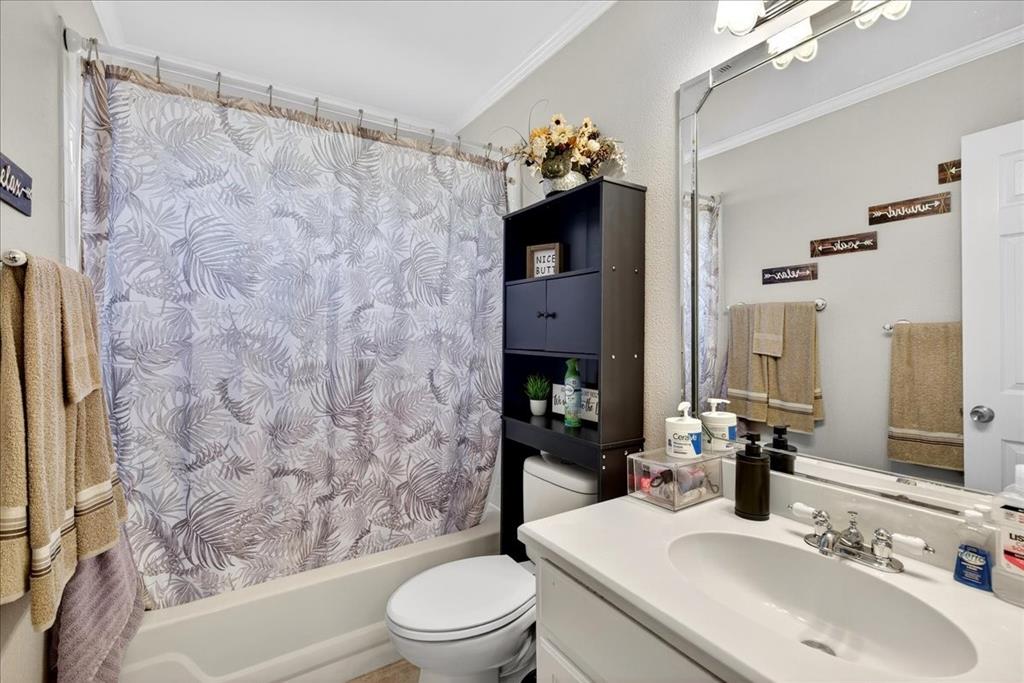 Enchanted Oaks Sec Tw - Residential