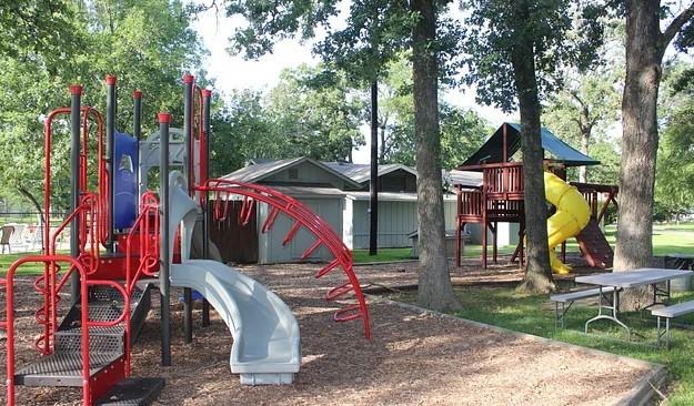 Enchanted Oaks Sec Tw - Residential