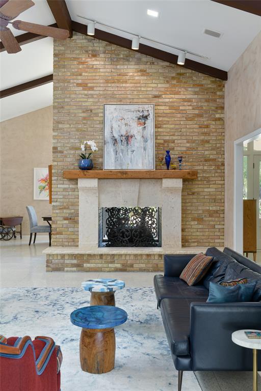 Russwood Acres 01 - Residential