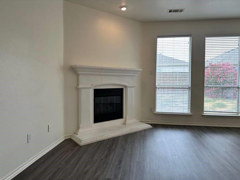 Alexandra Meadows - Residential Lease