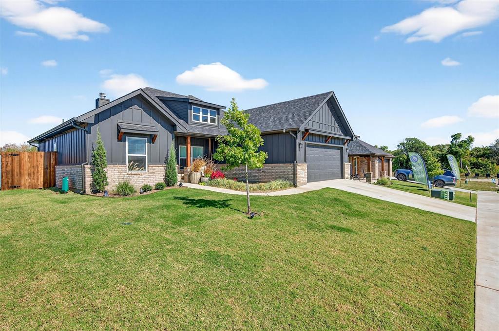 4113 Hummingbird Drive