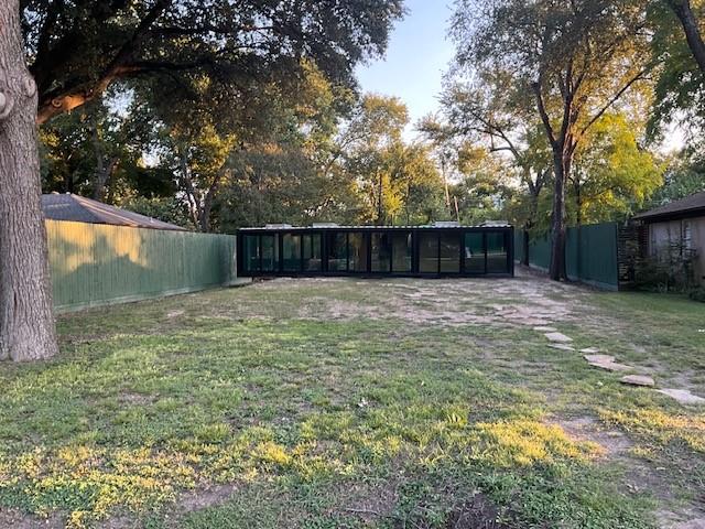 3776 Shorecrest Drive