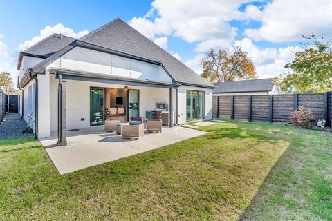 Tiny photo for 7519 Robin Road, Dallas, TX 75209 (MLS # 21032563)