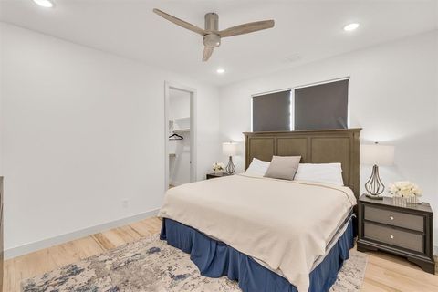Tiny photo for 7519 Robin Road, Dallas, TX 75209 (MLS # 21032563)