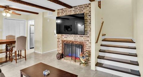 Tiny photo for 1820 E Kings Highway #15, Shreveport, LA 71105 (MLS # 21100663)