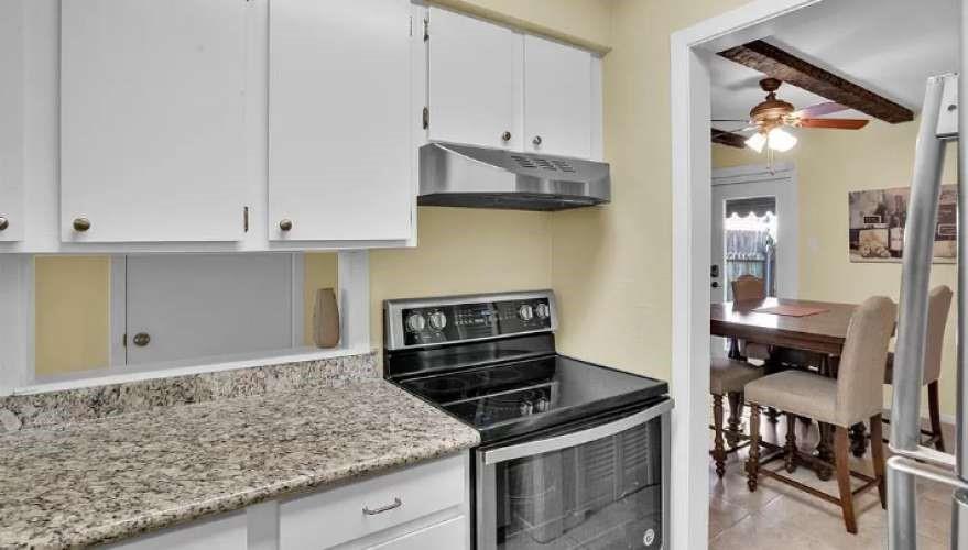 1820 E Kings Highway 15