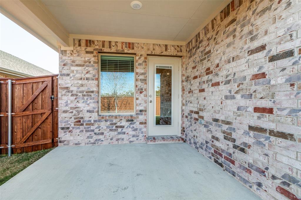 Chalk Hill Ph 2 - Residential Lease