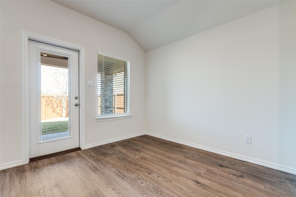 Chalk Hill Ph 2 - Residential Lease