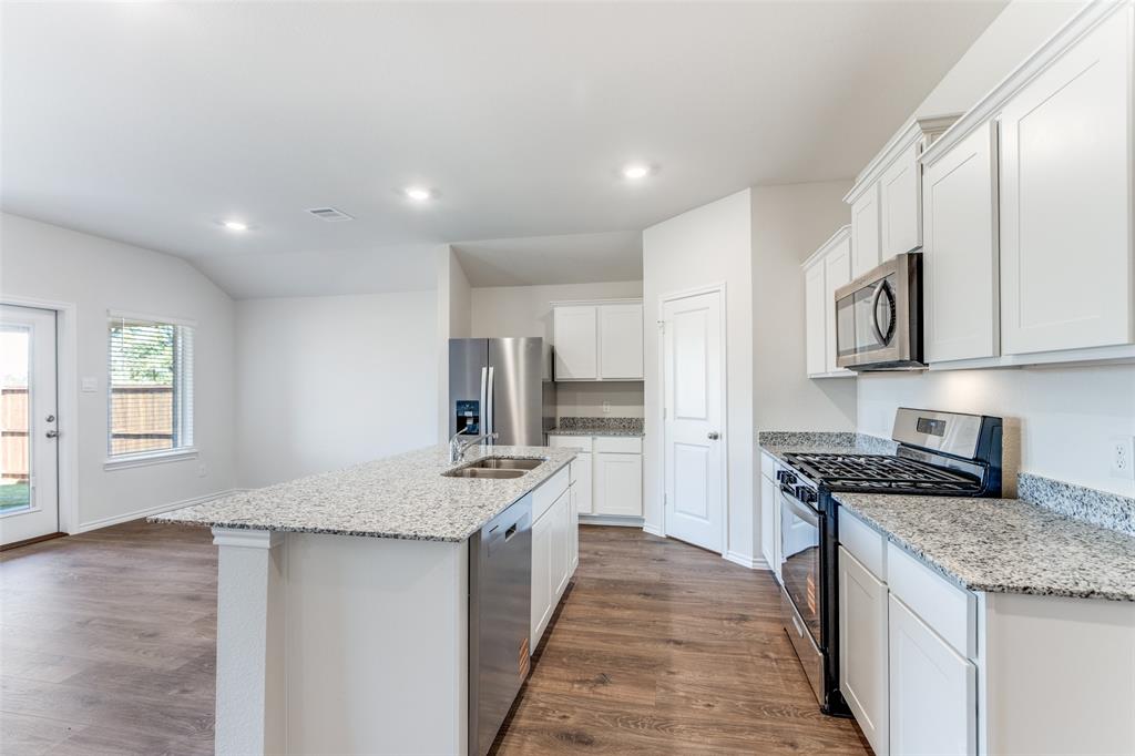 Chalk Hill Ph 2 - Residential Lease