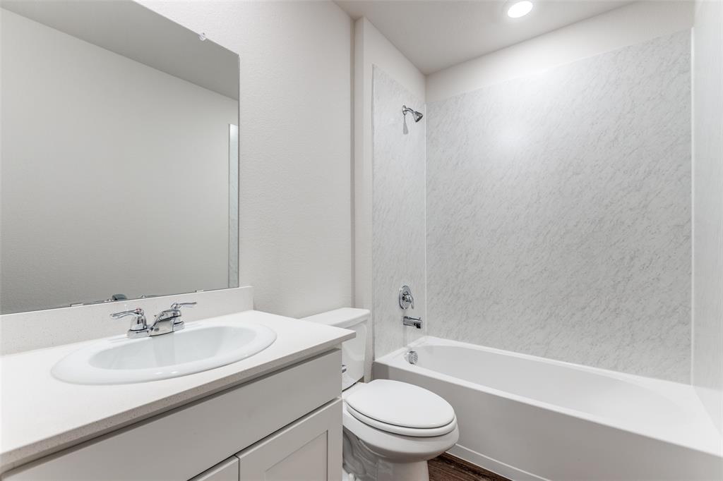 Chalk Hill Ph 2 - Residential Lease