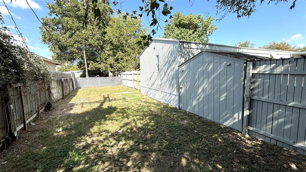 Pelican Bay Tenth Filing - Residential