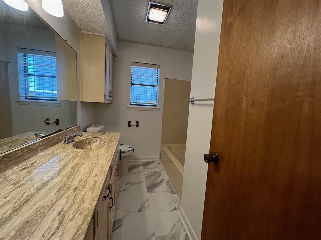 Stevens Add - Residential Lease