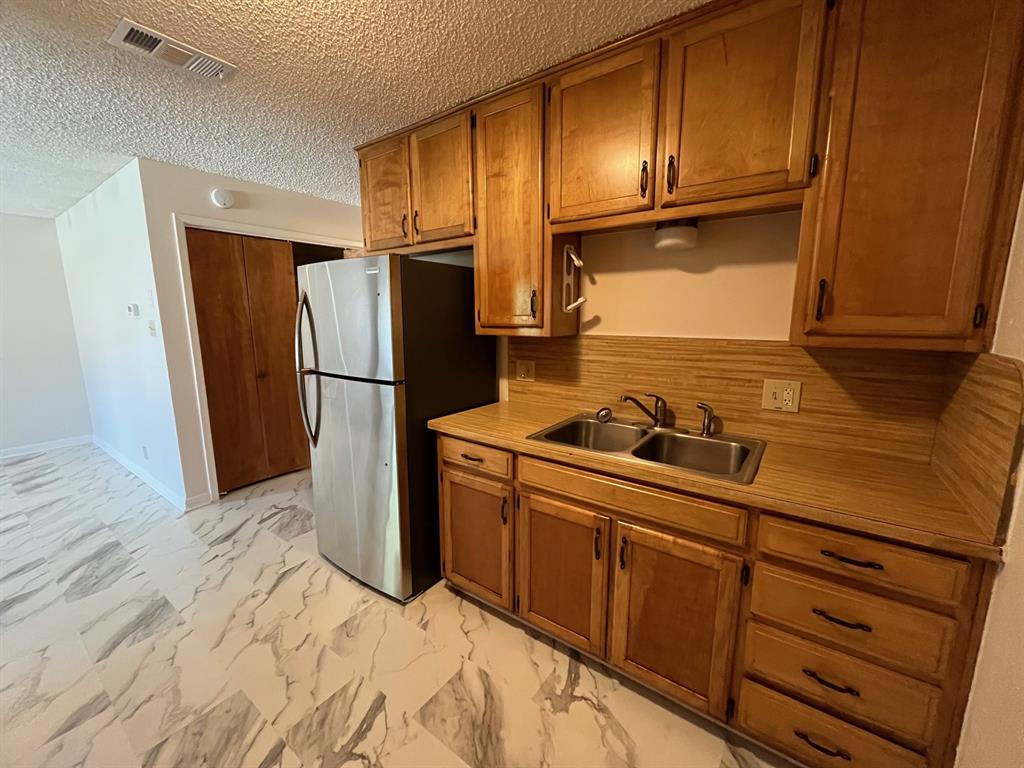 Stevens Add - Residential Lease