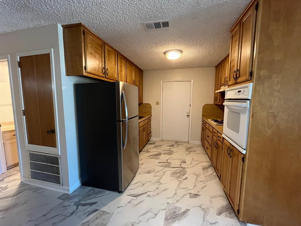 Stevens Add - Residential Lease