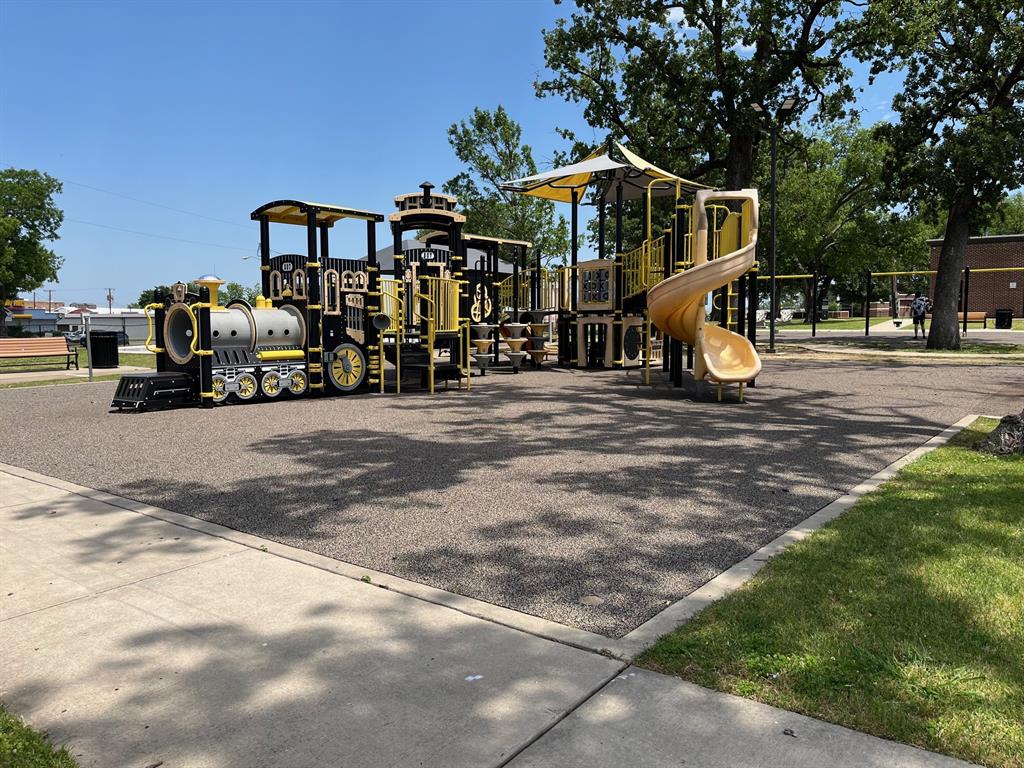 Stevens Add - Residential Lease