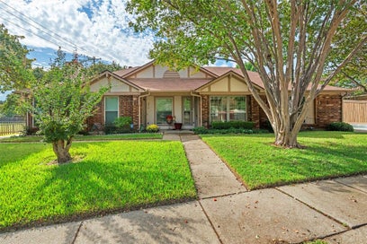 2608 Chestnut Court Bedford TX 76022