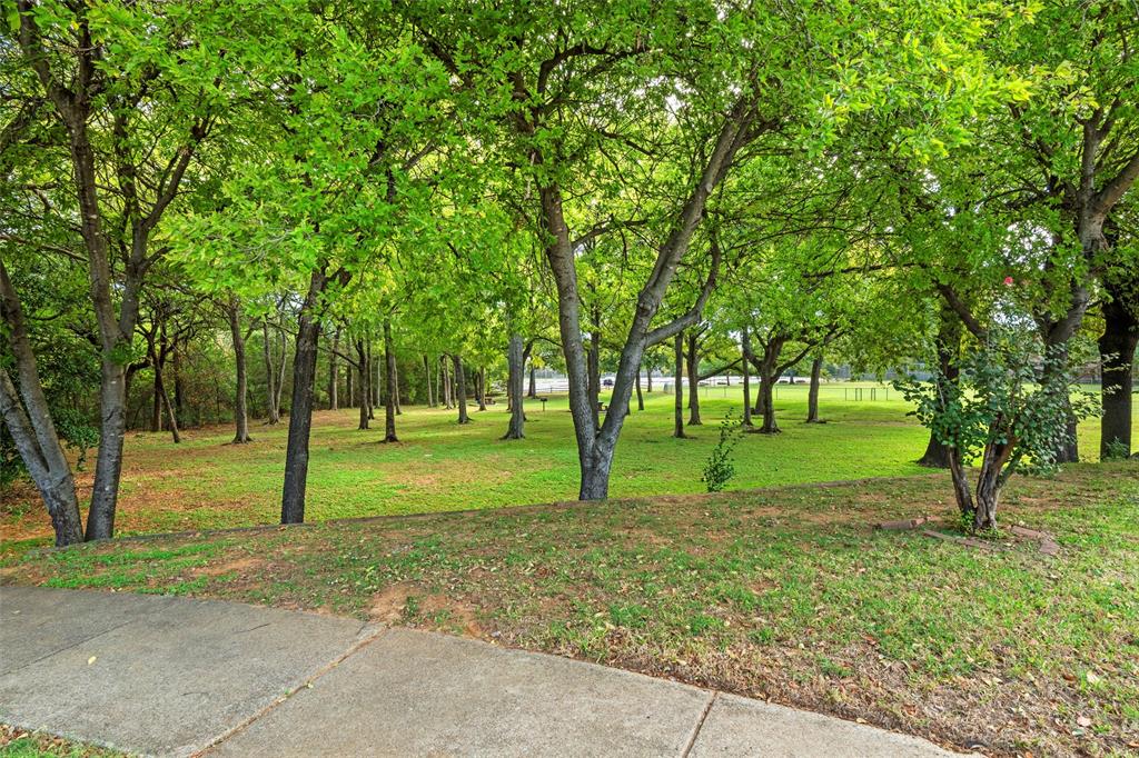 2608 Chestnut Court