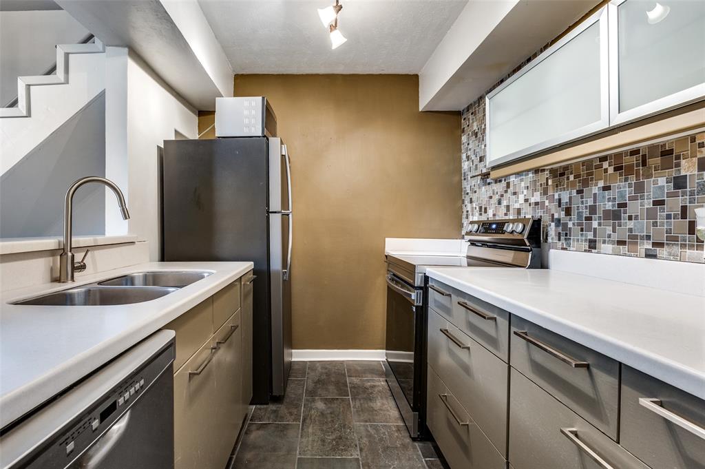 Wycliff Place Condo - Residential