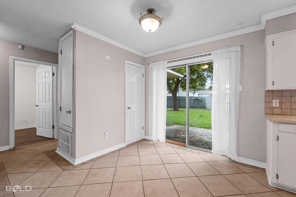 Bossier City, Louisiana 71111, United States, 3 Bedrooms Bedrooms, ,2 BathroomsBathrooms,Residential,Pending,216855