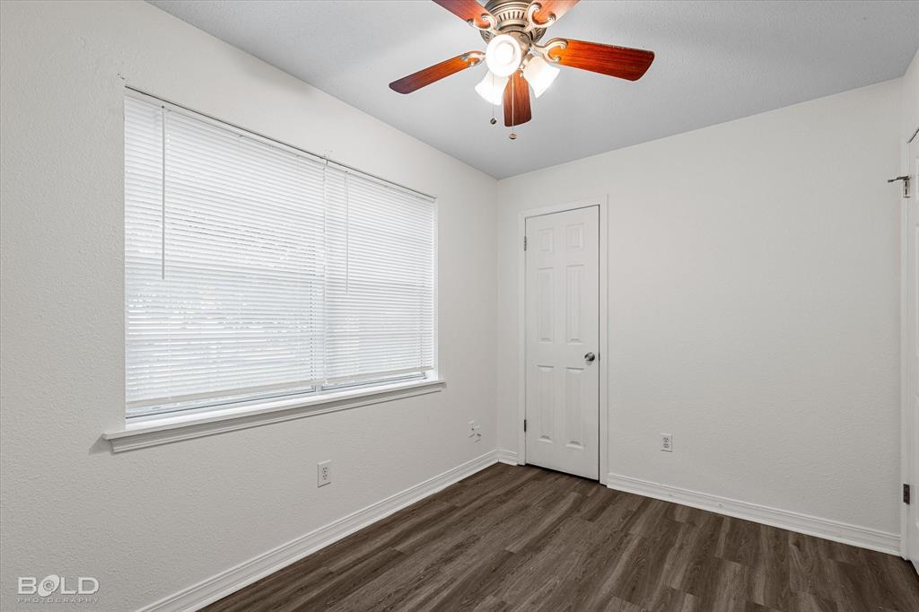 Bossier City, Louisiana 71111, United States, 3 Bedrooms Bedrooms, ,2 BathroomsBathrooms,Residential,Pending,216855