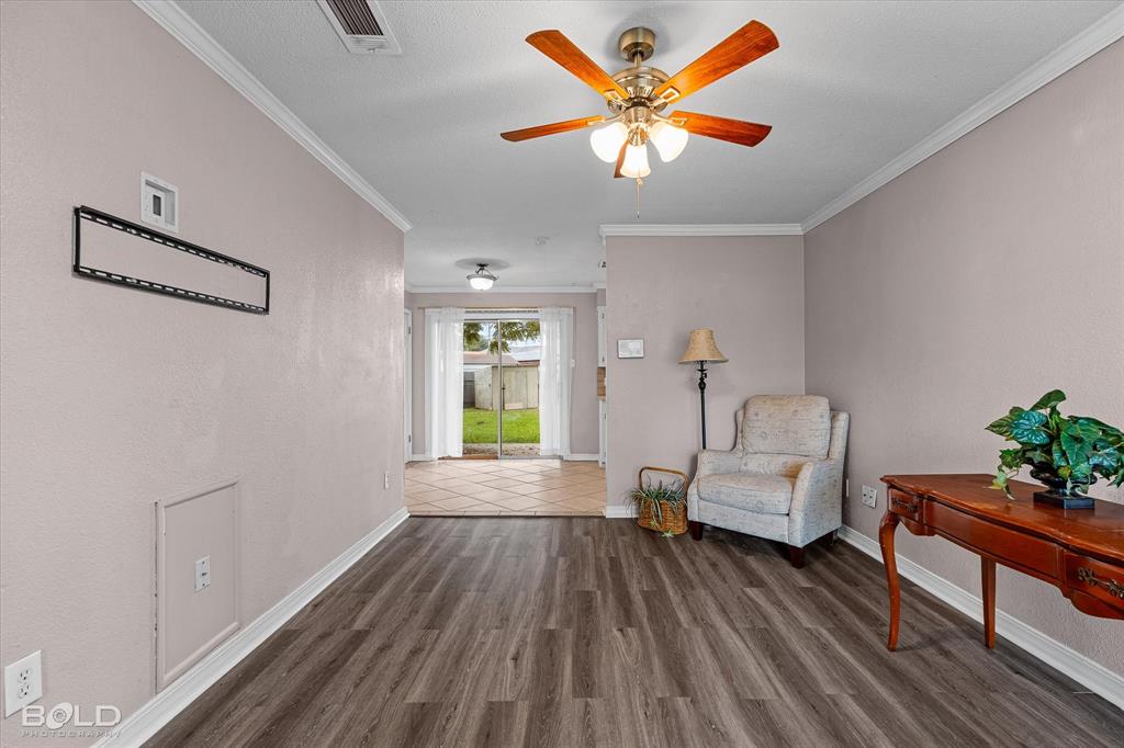 Bossier City, Louisiana 71111, United States, 3 Bedrooms Bedrooms, ,2 BathroomsBathrooms,Residential,Pending,216855