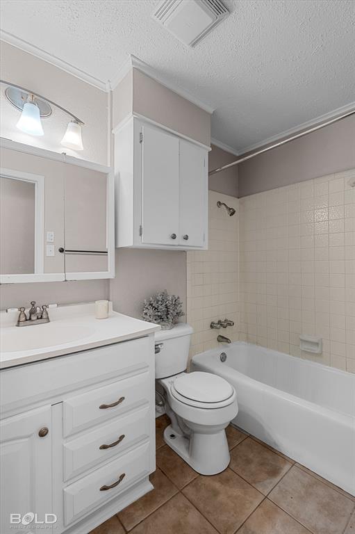 Bossier City, Louisiana 71111, United States, 3 Bedrooms Bedrooms, ,2 BathroomsBathrooms,Residential,Pending,216855