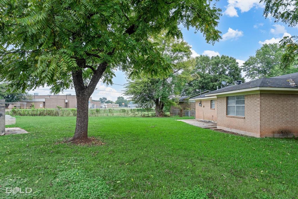 Bossier City, Louisiana 71111, United States, 3 Bedrooms Bedrooms, ,2 BathroomsBathrooms,Residential,Pending,216855