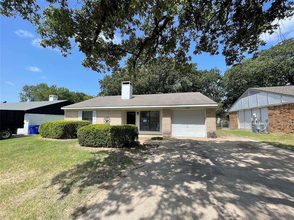 Photo 1 of 9 — 4705 Kristie Drive, Balch Springs, TX 75180