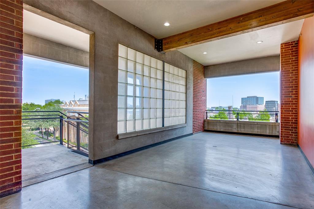 Live Oak Lofts Condo - Residential