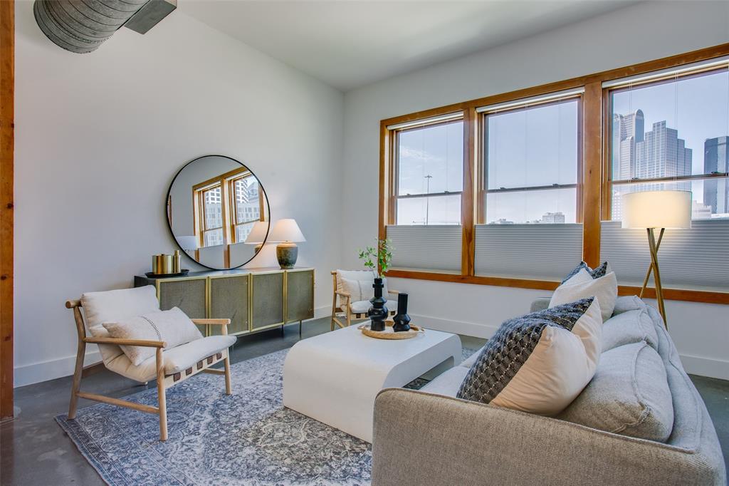 Live Oak Lofts Condo - Residential