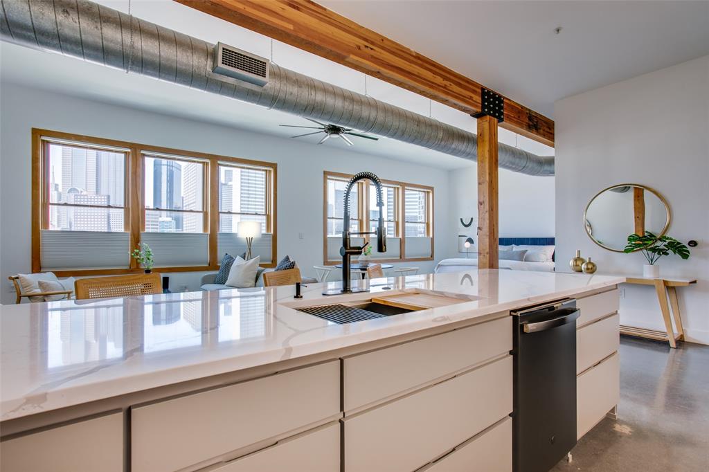 Live Oak Lofts Condo - Residential