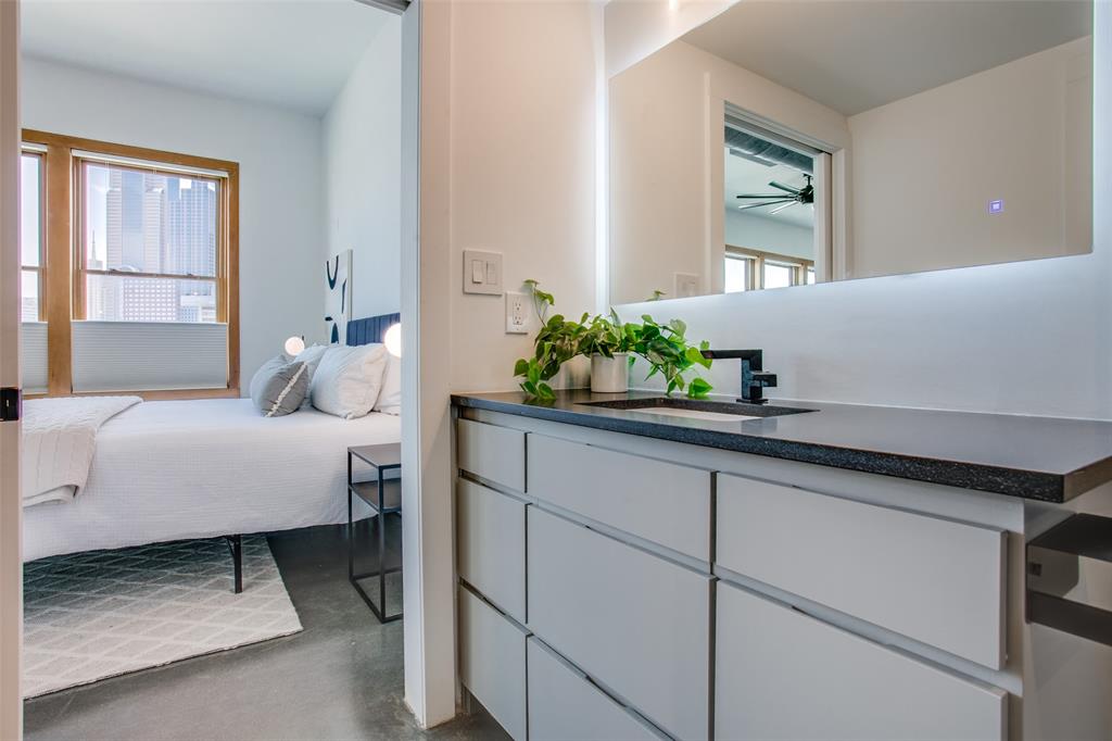 Live Oak Lofts Condo - Residential