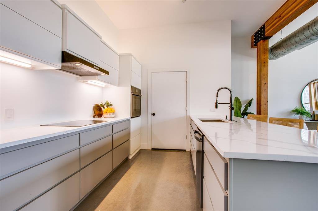 Live Oak Lofts Condo - Residential