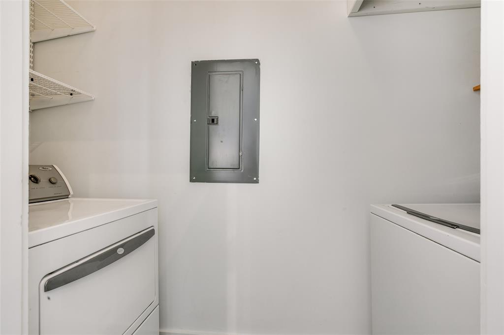 Live Oak Lofts Condo - Residential