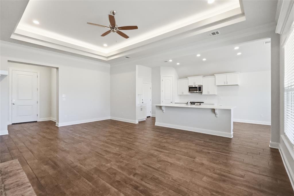 Edgewater Pass - Residential