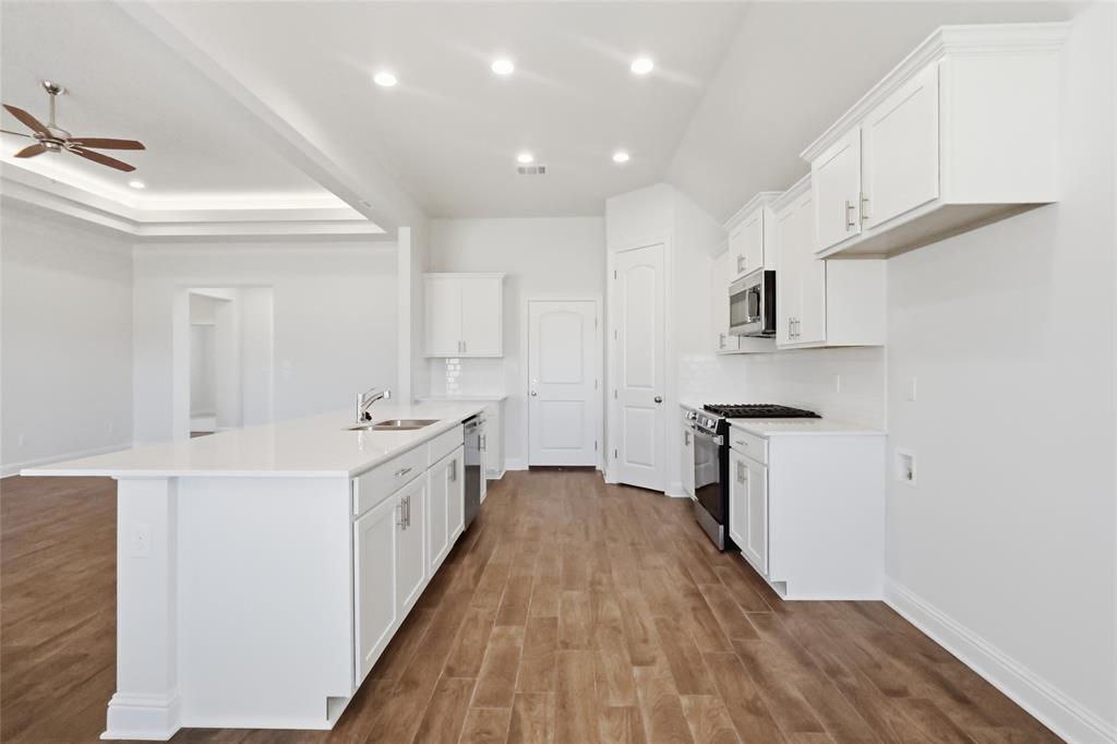 Edgewater Pass - Residential