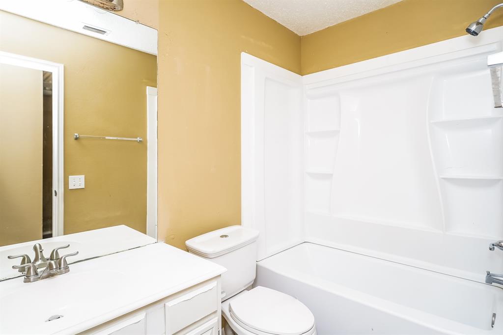 Southgate Add Ft Worth - Residential Lease