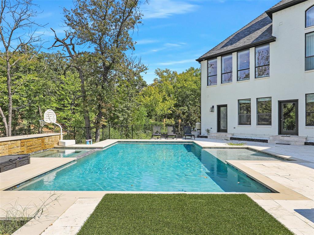 The Estates At Tour 18 - Residential