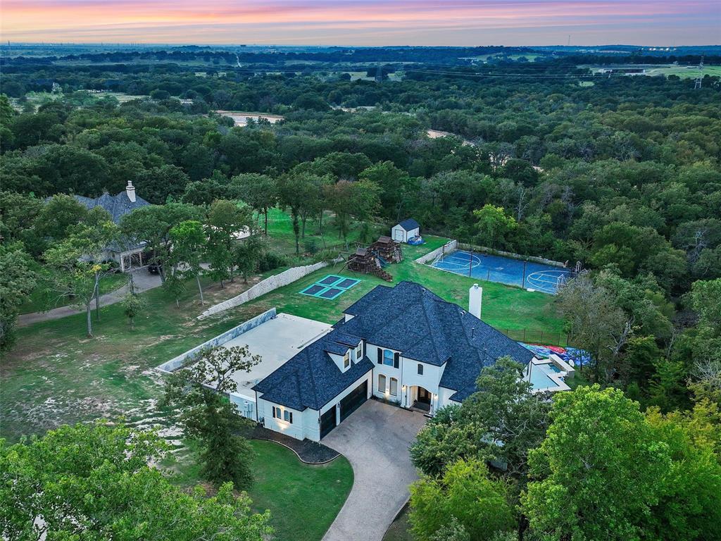 The Estates At Tour 18 - Residential