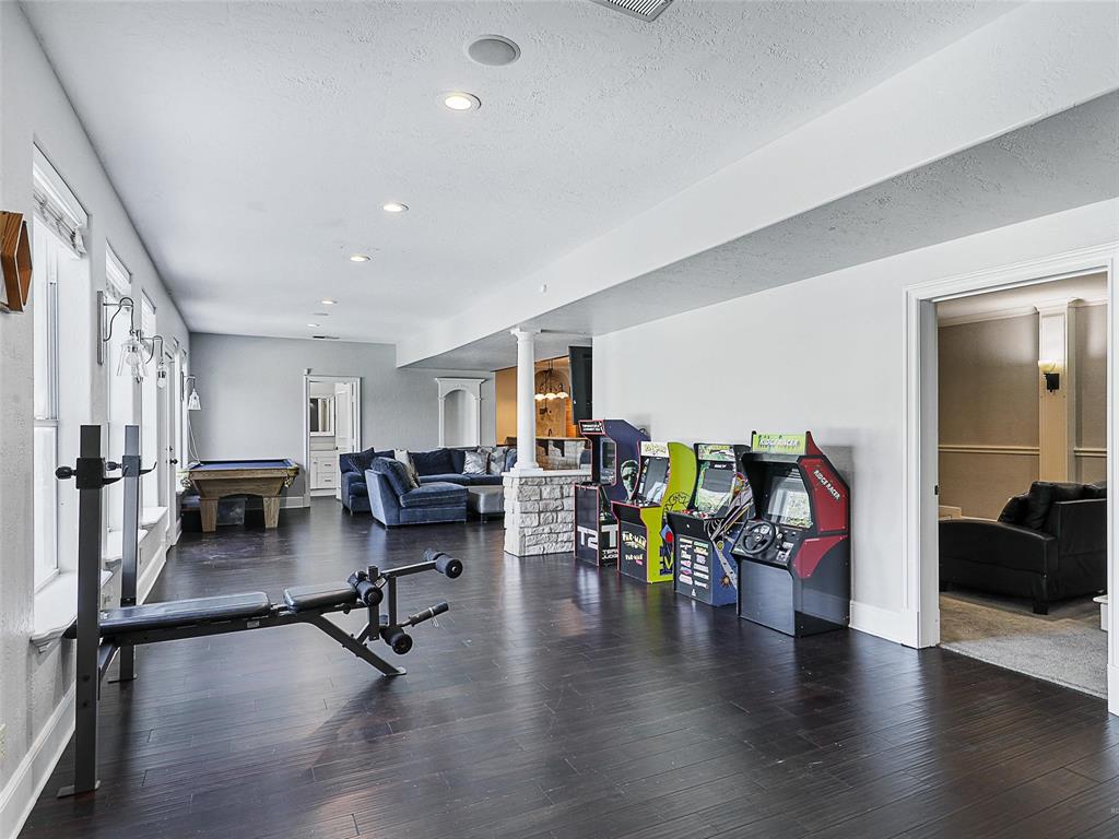 The Estates At Tour 18 - Residential