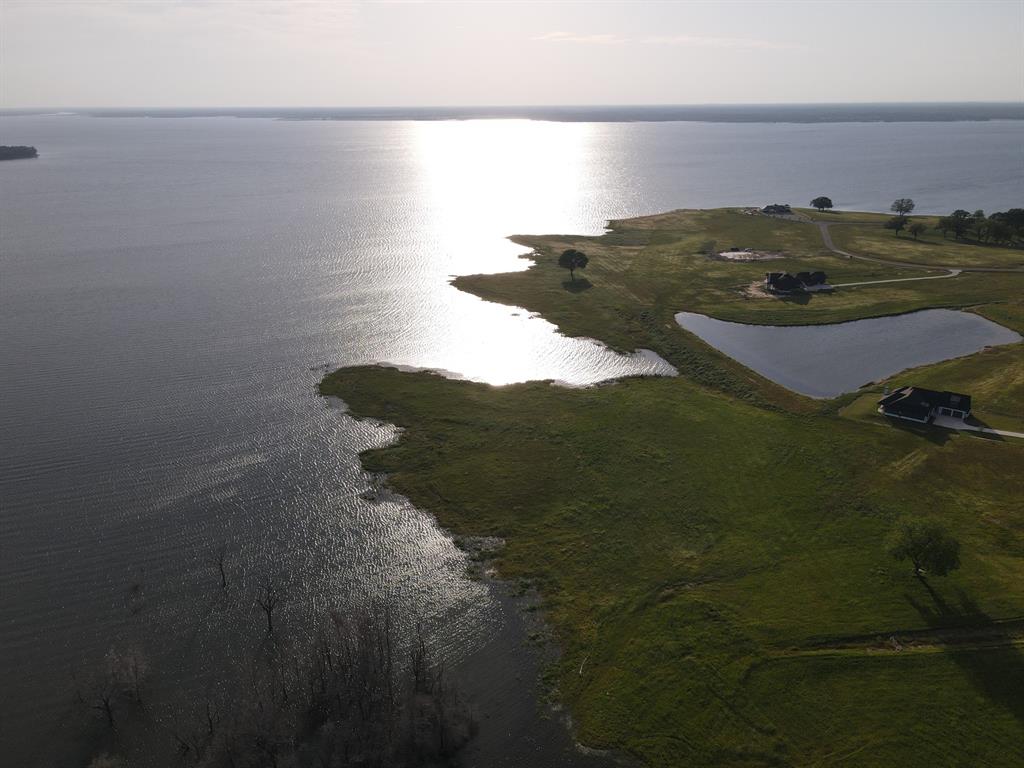 The Peninsula - Land