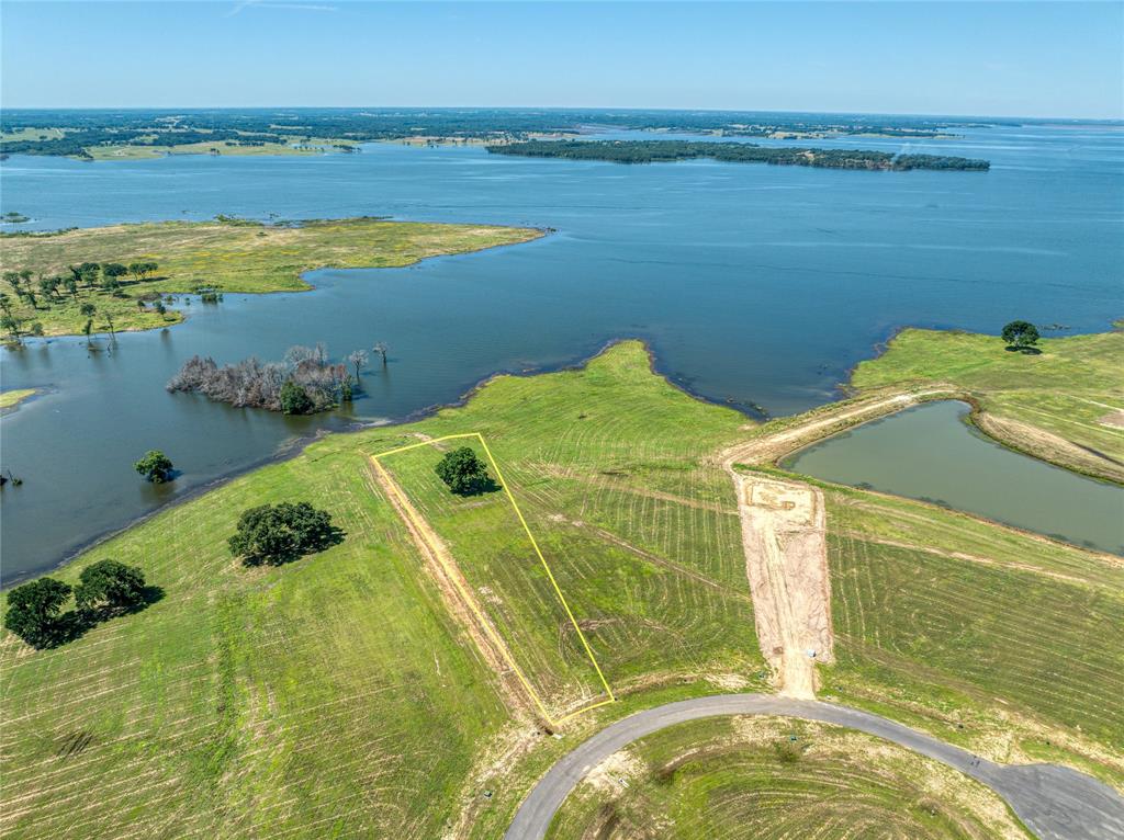 The Peninsula - Land