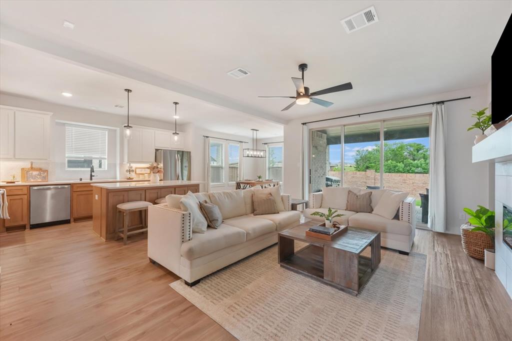 3241 Cross Shore Drive