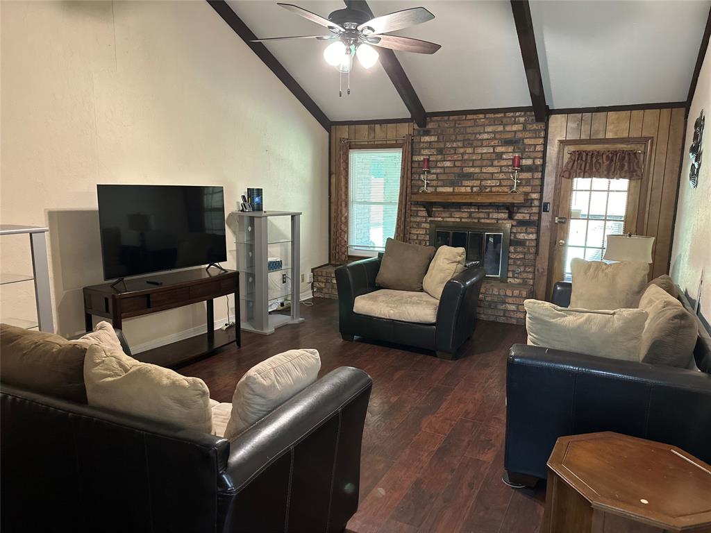 7305 Red Fox Trail